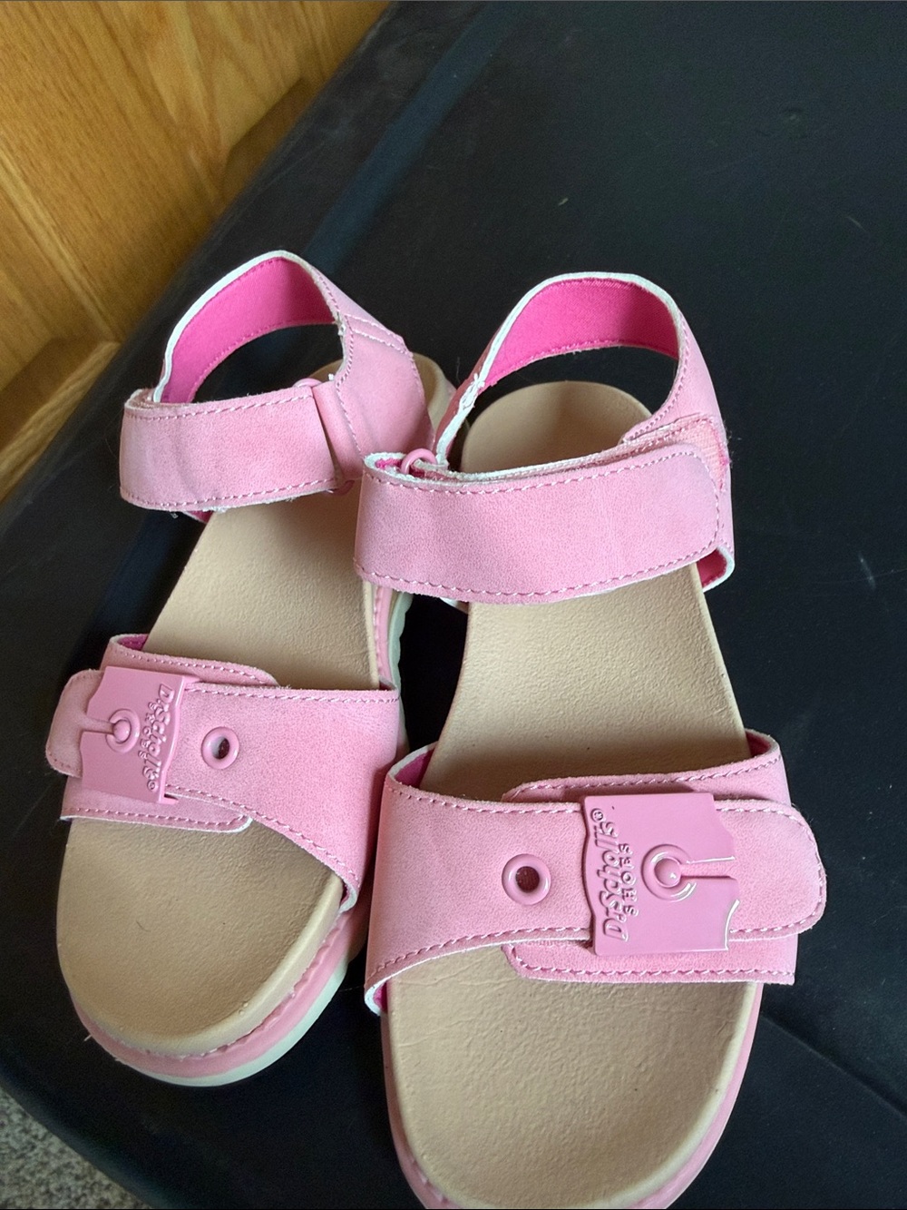 Girls pink Dr. Scholls sandals sz 13